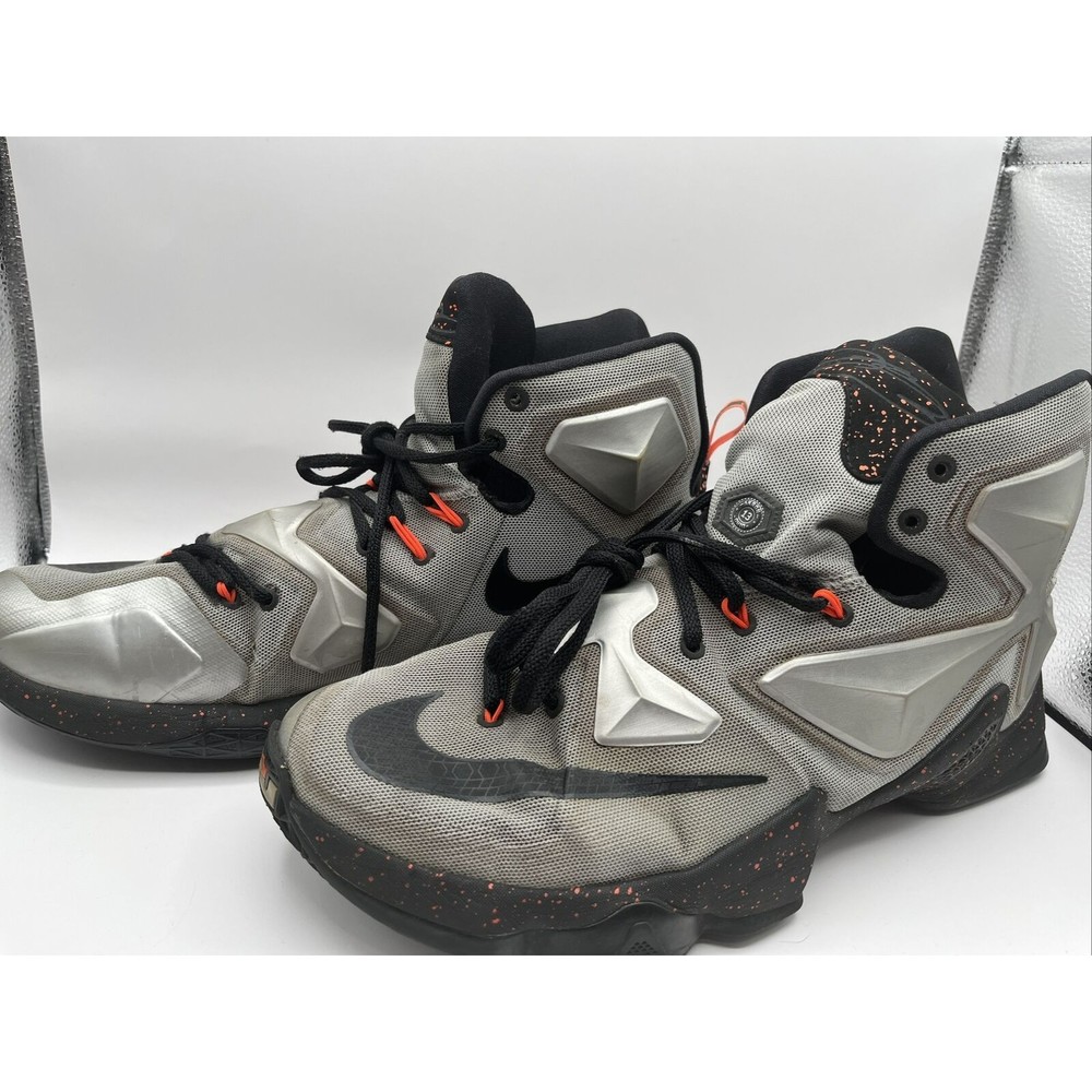 Nike LeBron 13 XIII Rubber City Basketball Shoes Mens Size 12 Sneakers